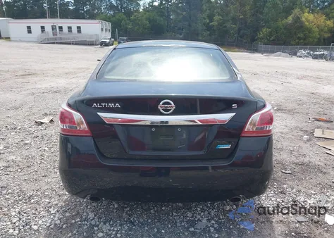 2013 Nissan Altima 2.5 S z USA, uszkodzony, nr VIN 1N4AL3AP2DC917573